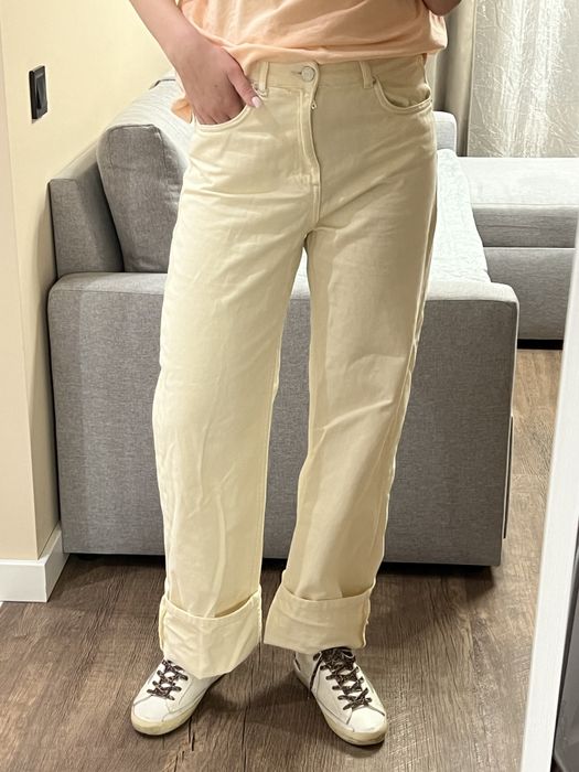 Джинси pull&bear кольору вершкового масла