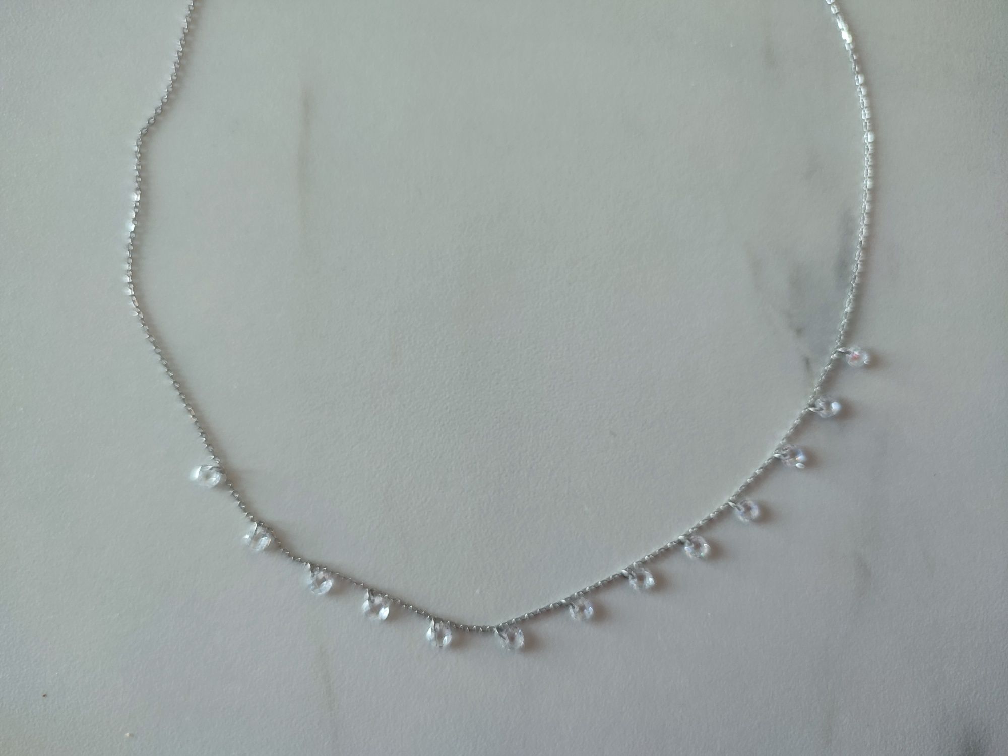Naszyjnik srebrny z kryształkami