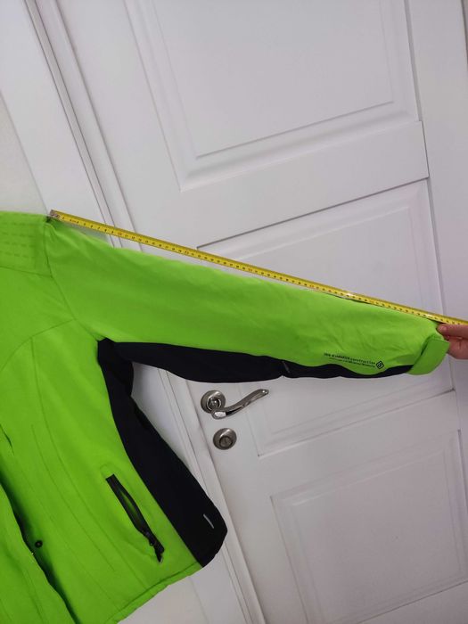 Лижна куртка жіноча