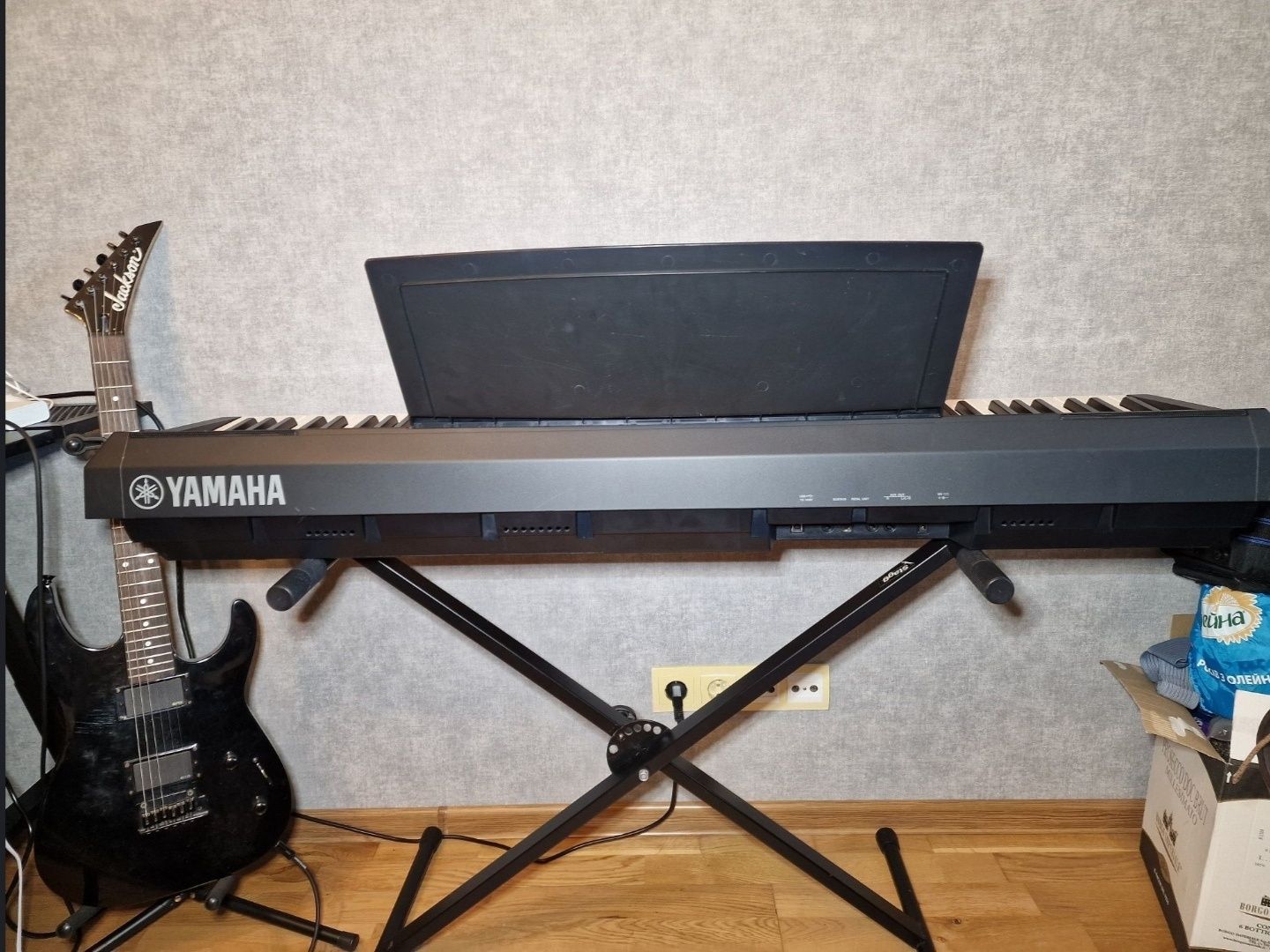 Yamaha p115 цифрове піаніно