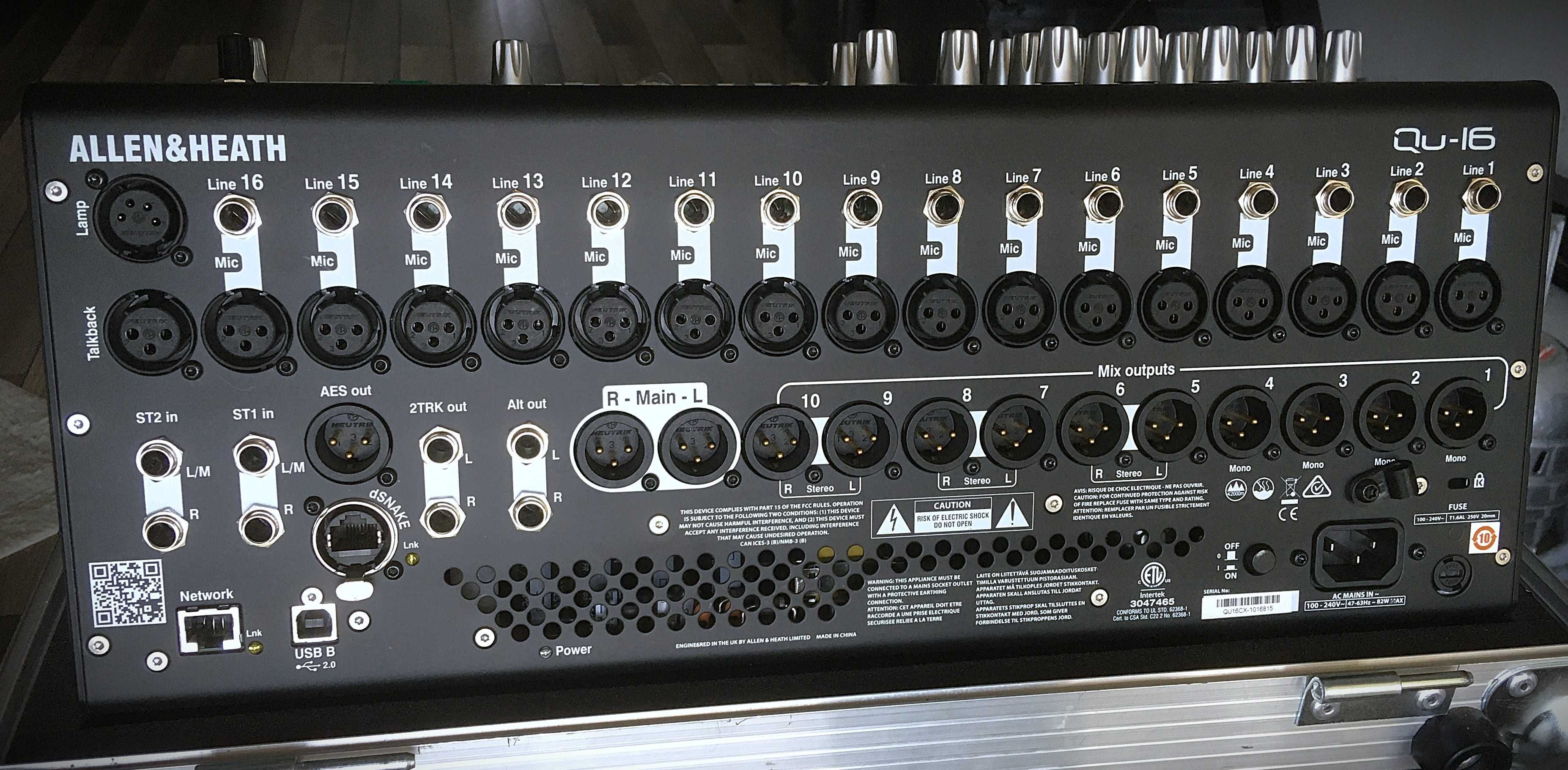 Mikser cyfrowy Allen Heath QU16 + Case