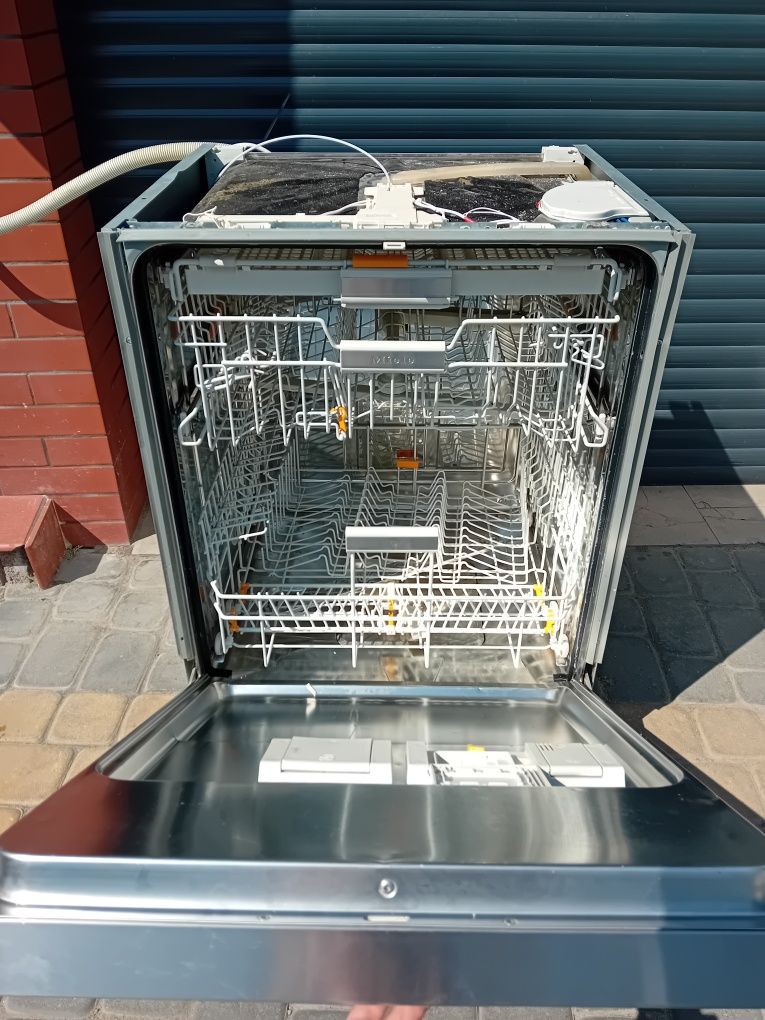 Zmywarka wyparzarka Miele Professional PG8082 [gwar/dowóz]