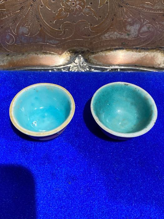 Tijelas porcelana Chinesa Séc XVIII Companhia das índias 4,4 cm diâm.