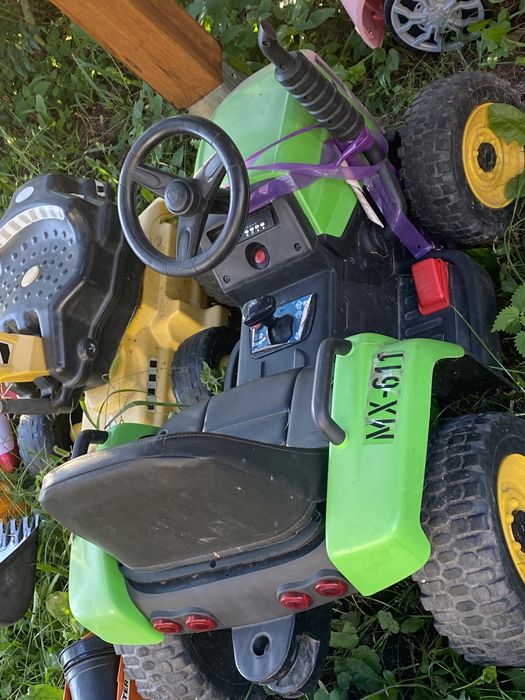 Traktor sterowany różowe autko sterowane sprawne z pilotem