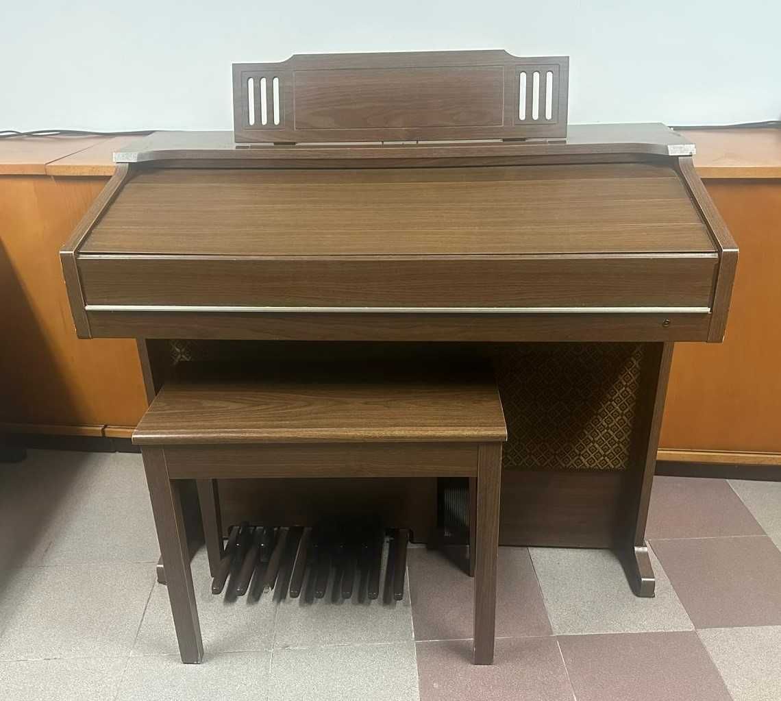 Yamaha Electone 75N e banco
