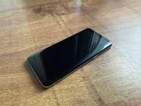 Samsung Galaxy S8 – sprawny, z wypaleniami na ekranie