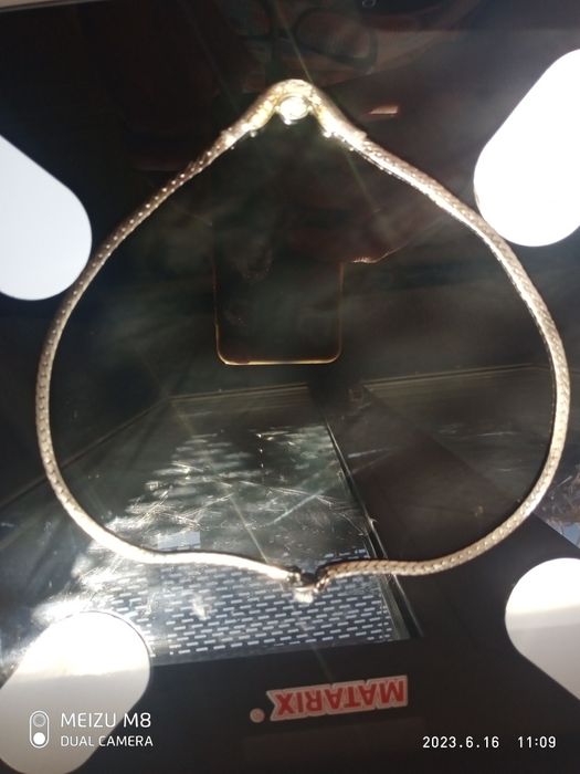 Кол'є  позолочане з натуральним камінцем і цирконами в доброму стані