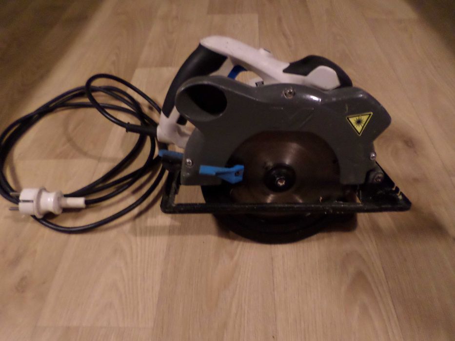 Piła tarczowa MacAllister MSCS1200 16 mm Pilarka