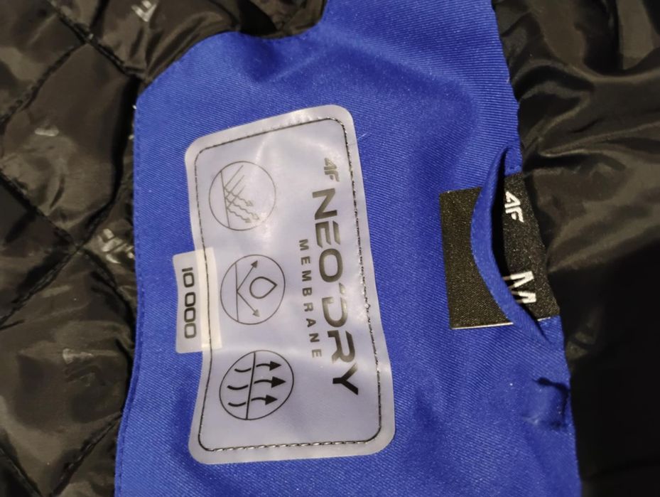 Pieony damski kombinezon narciarski 4F rozmiar M Neodry 10000