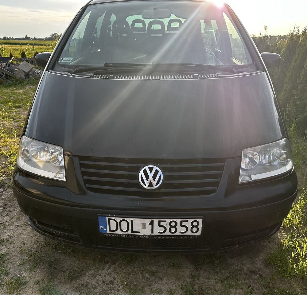 Sharan 1,9tdi 115km 7osobowy