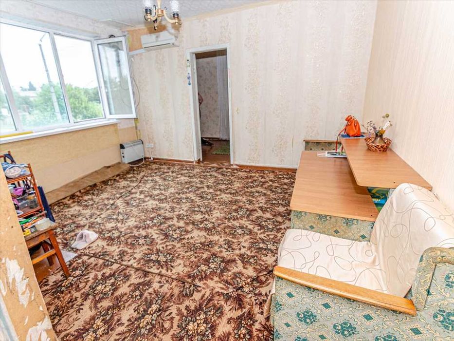 Бюджетна квартира в Яреськах!