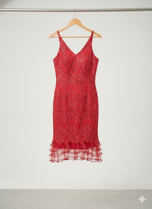 Продам червону сукню з блискітками!!