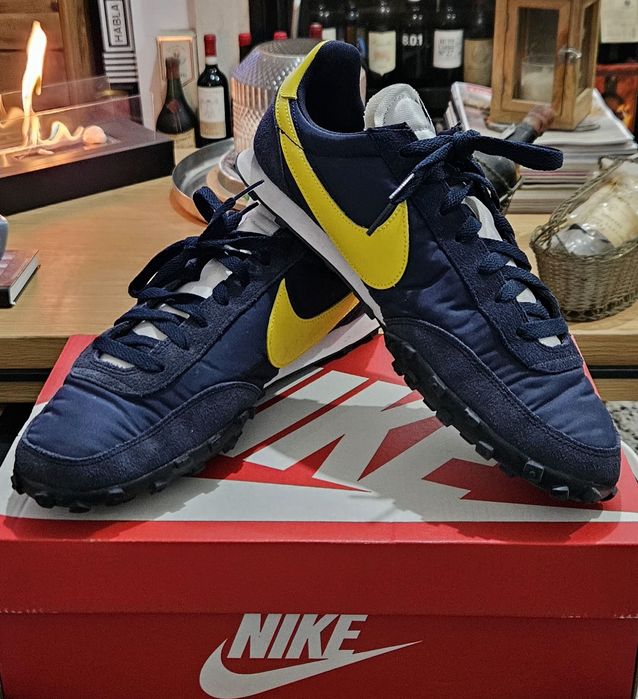 Ténis usados Nike Waffle Elite Racer tamanho 43.