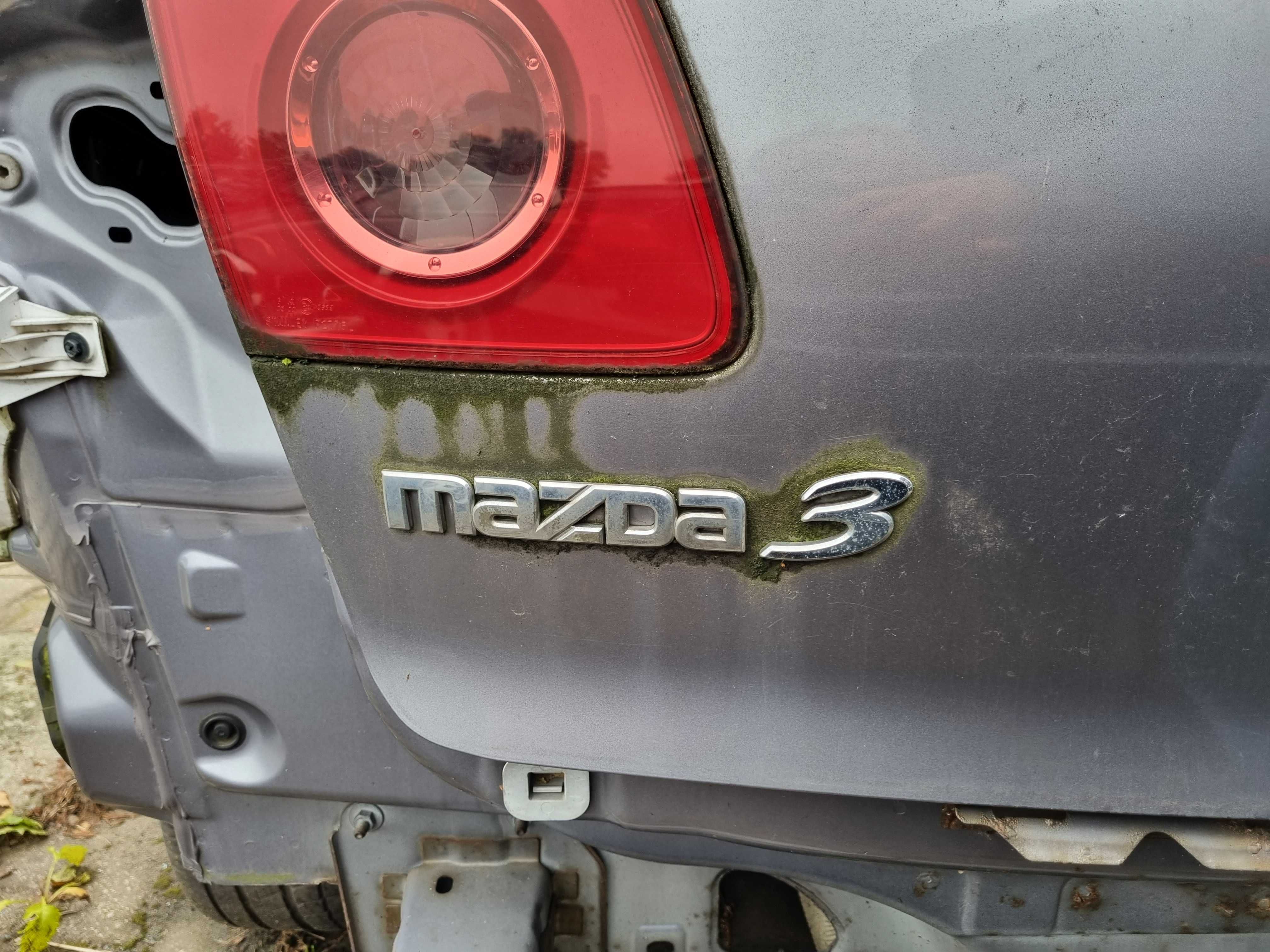 Mazda 3 na części z roku 2004