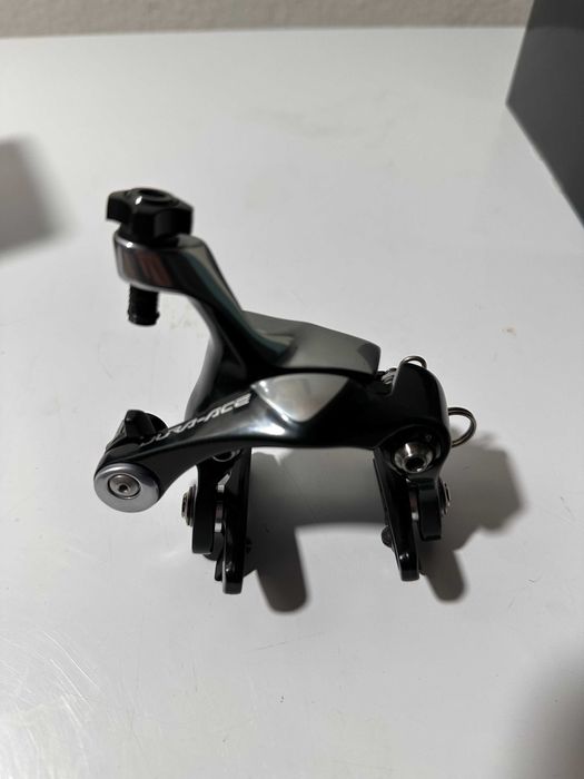 Pinça de travão Shimano Dura Ace BR-R9010-RS (apenas travão traseiro)