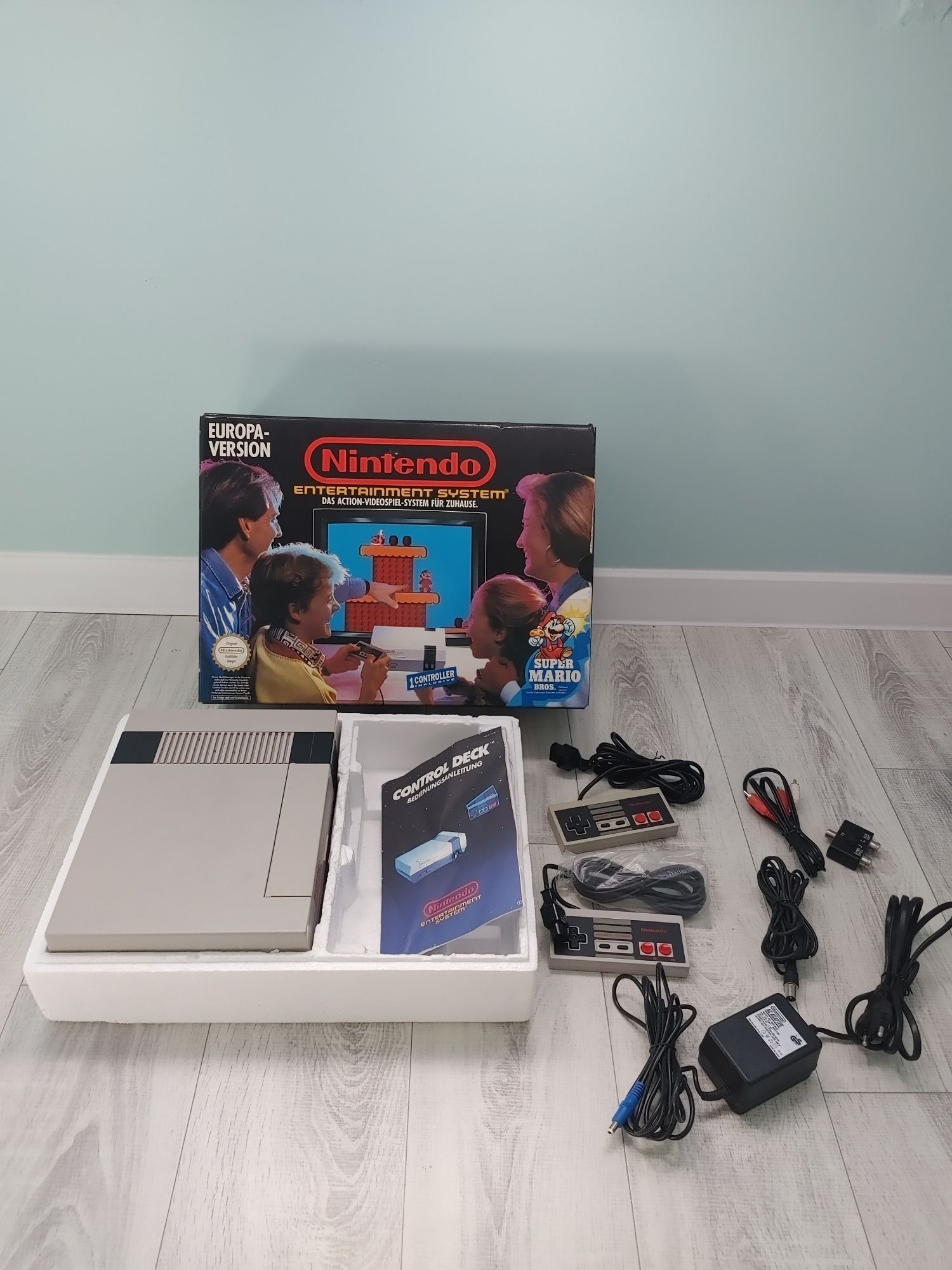 Nintendo NES Konsola Zestaw w Opakowaniu w db Stanie Sprawna SPRAWDŹ