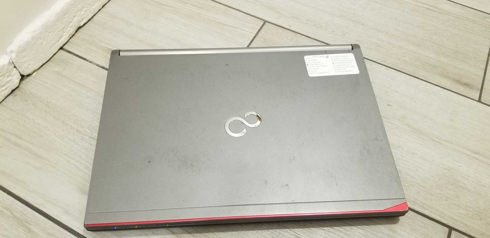 Ноутбук  Fujitsu Lifebook E734 / Intel Core i5-4210M/4 /