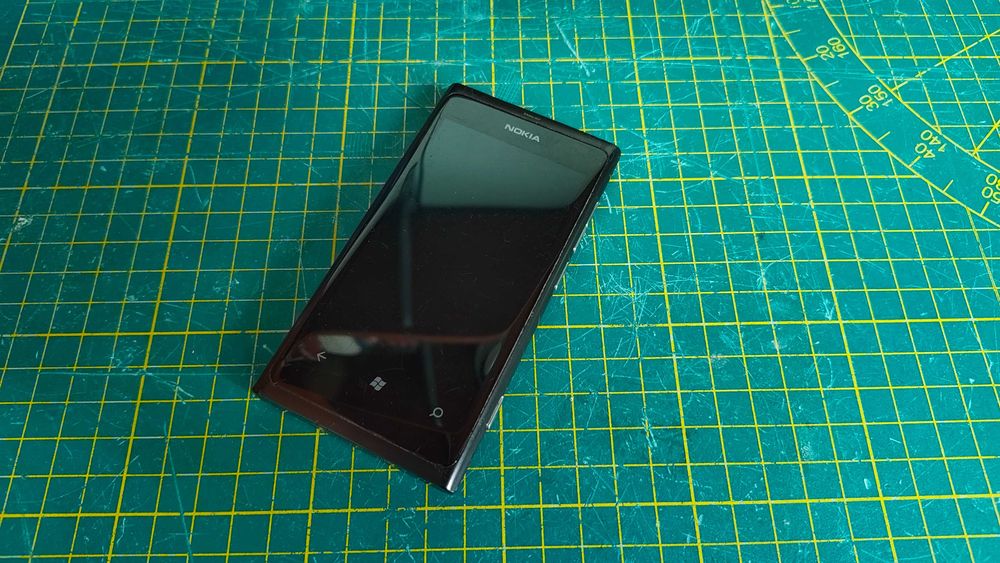 Smartfon Nokia Lumia 800
