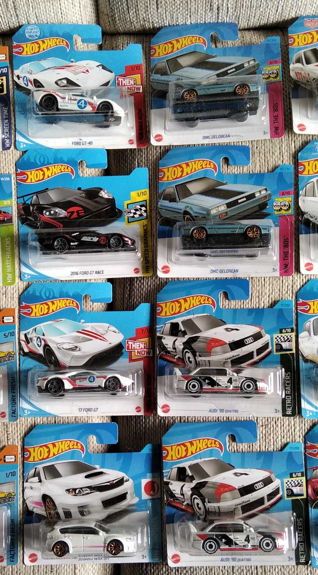 Hot Wheels - zestaw 24 sztuki Audi Mercedes Nissan Ford Subaru Porsche