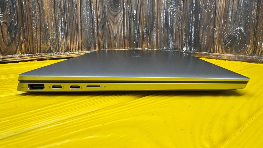 СуперЦіна! Потужний Офісний Ноутбук Dell Latitude 9520 /Core i5-1135G7