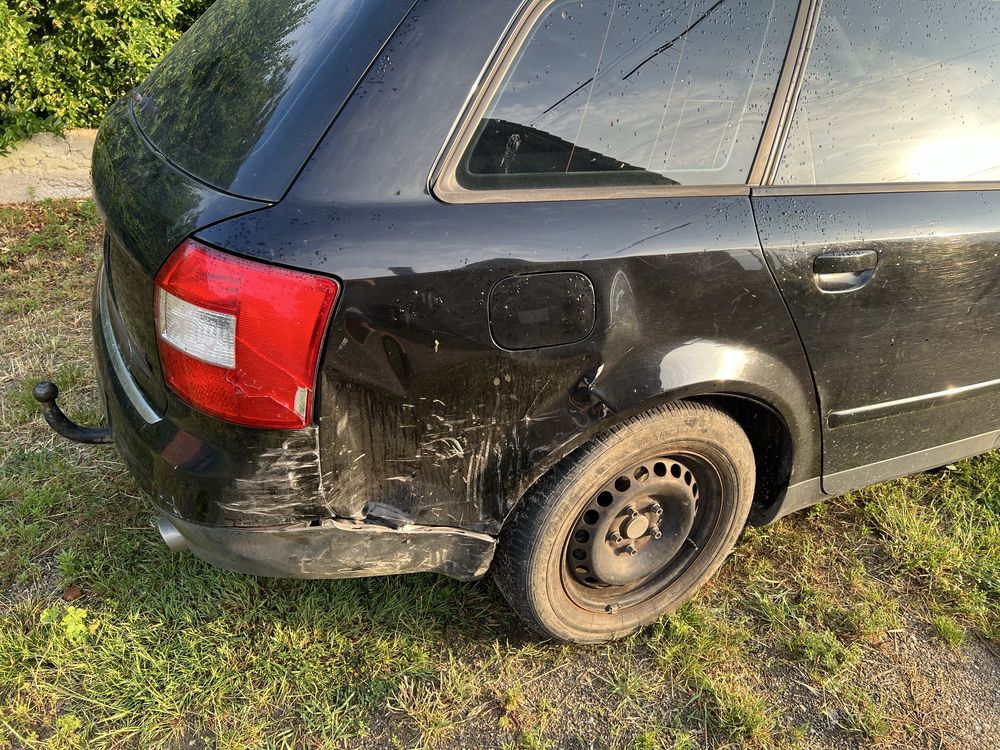 Audi a4b6 2.4 v6