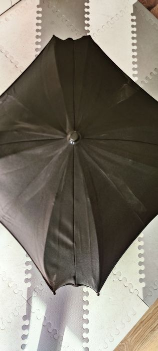 Parasolka uniwersalna do wózka czarna
