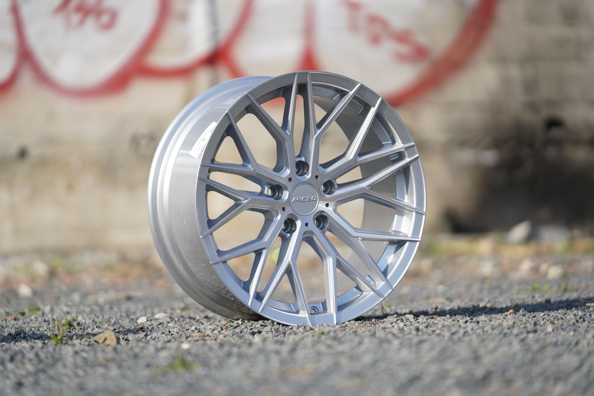 Felgi Arceo Valencia 18" 5x120 silver diamond et 35