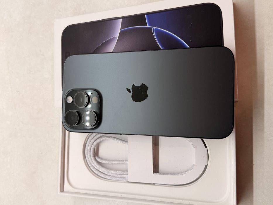 Айфон 16 про макс 256 гб