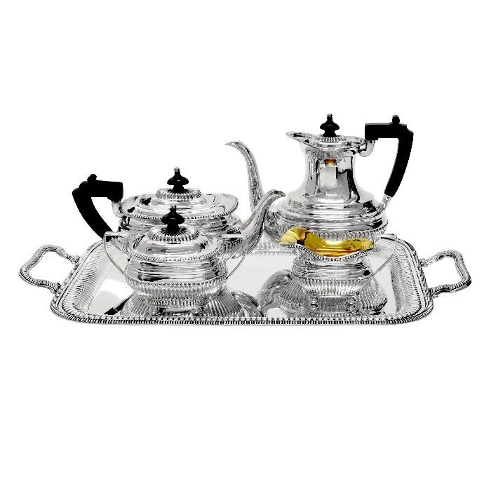 Serviço de Chá em prata da marca TOPÁZIO com tabuleiro