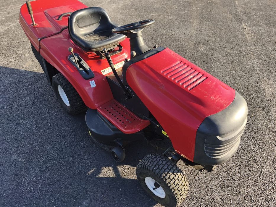 Máquina de cortar a relva