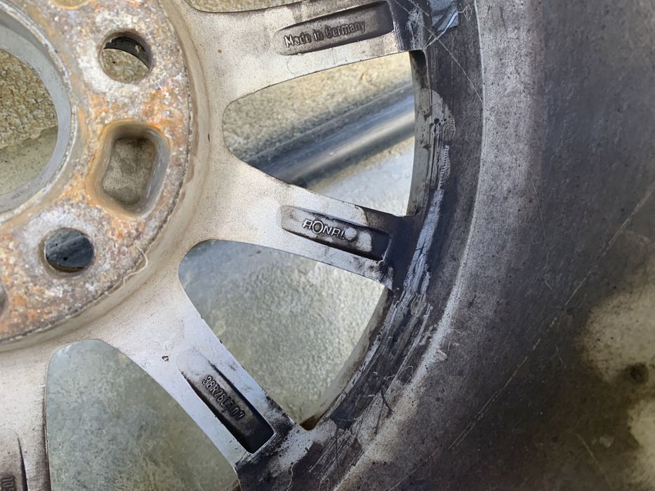 Комплект шини+ диски. 225/50 r 17