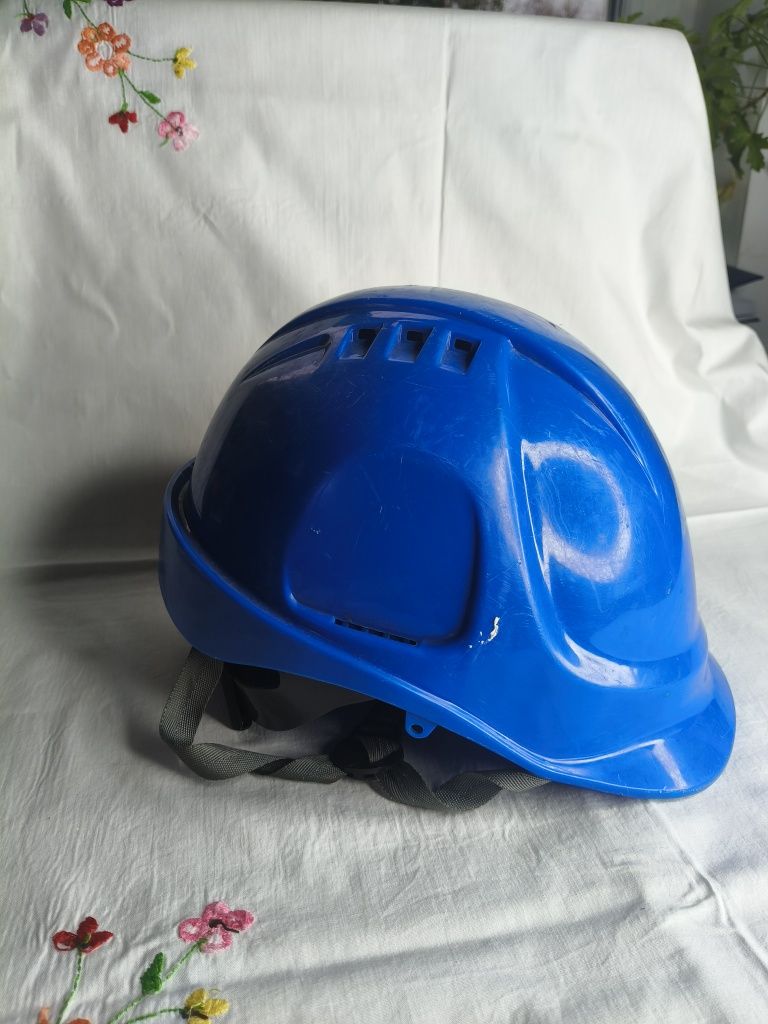 Kask ochronny model Thor