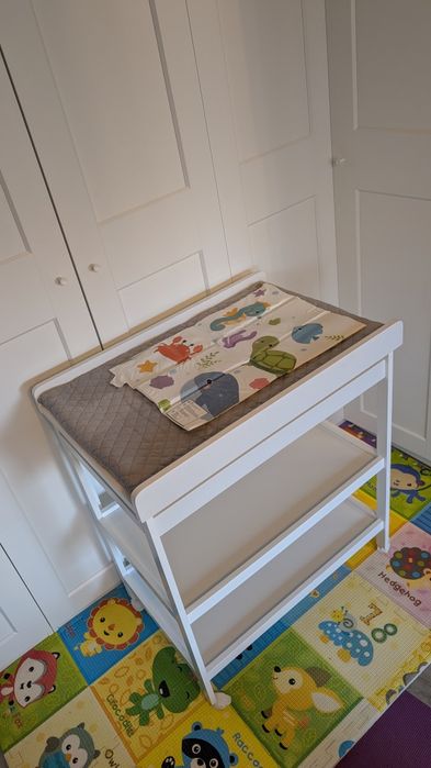 Przewijak z wanienką Roba