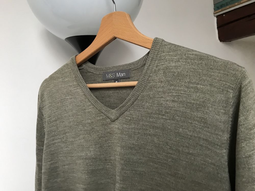 Lekki sweterek sweter w serek dekolt V Marks&Spencer M