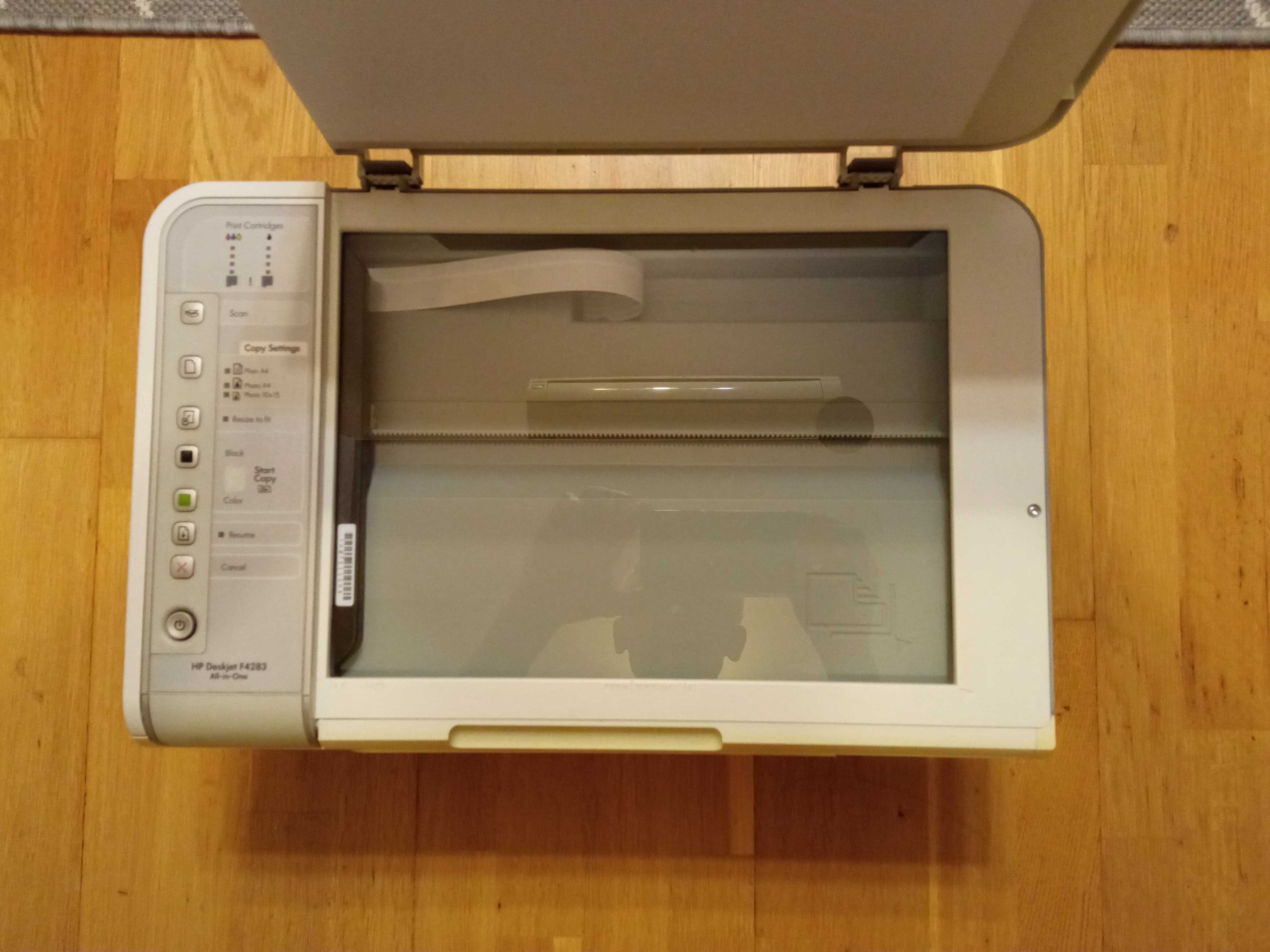 Принтер кольоровий HP Deskjet F4283