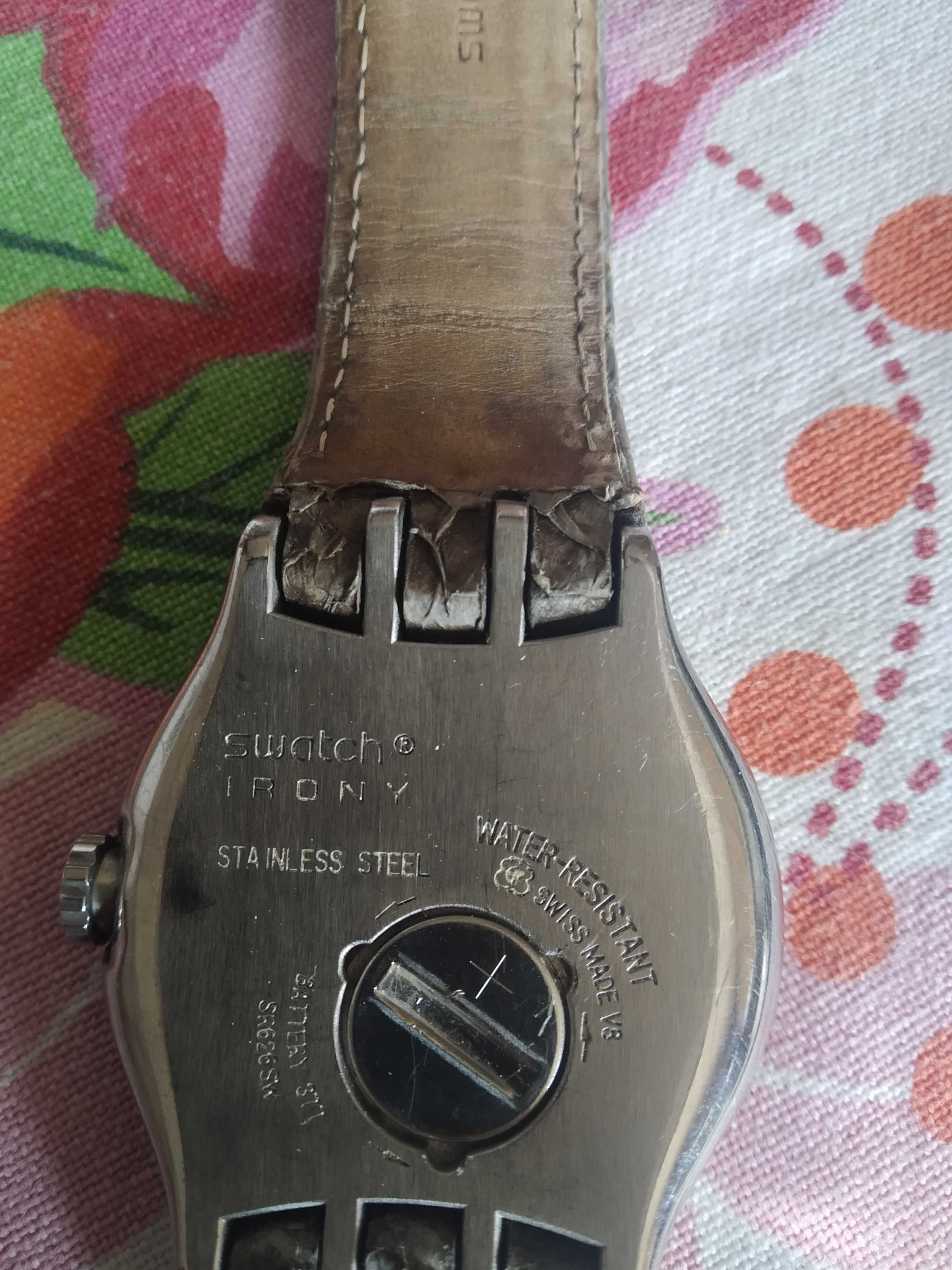**3 relógios swatch senhora, oferta de bijuteria e cinto**