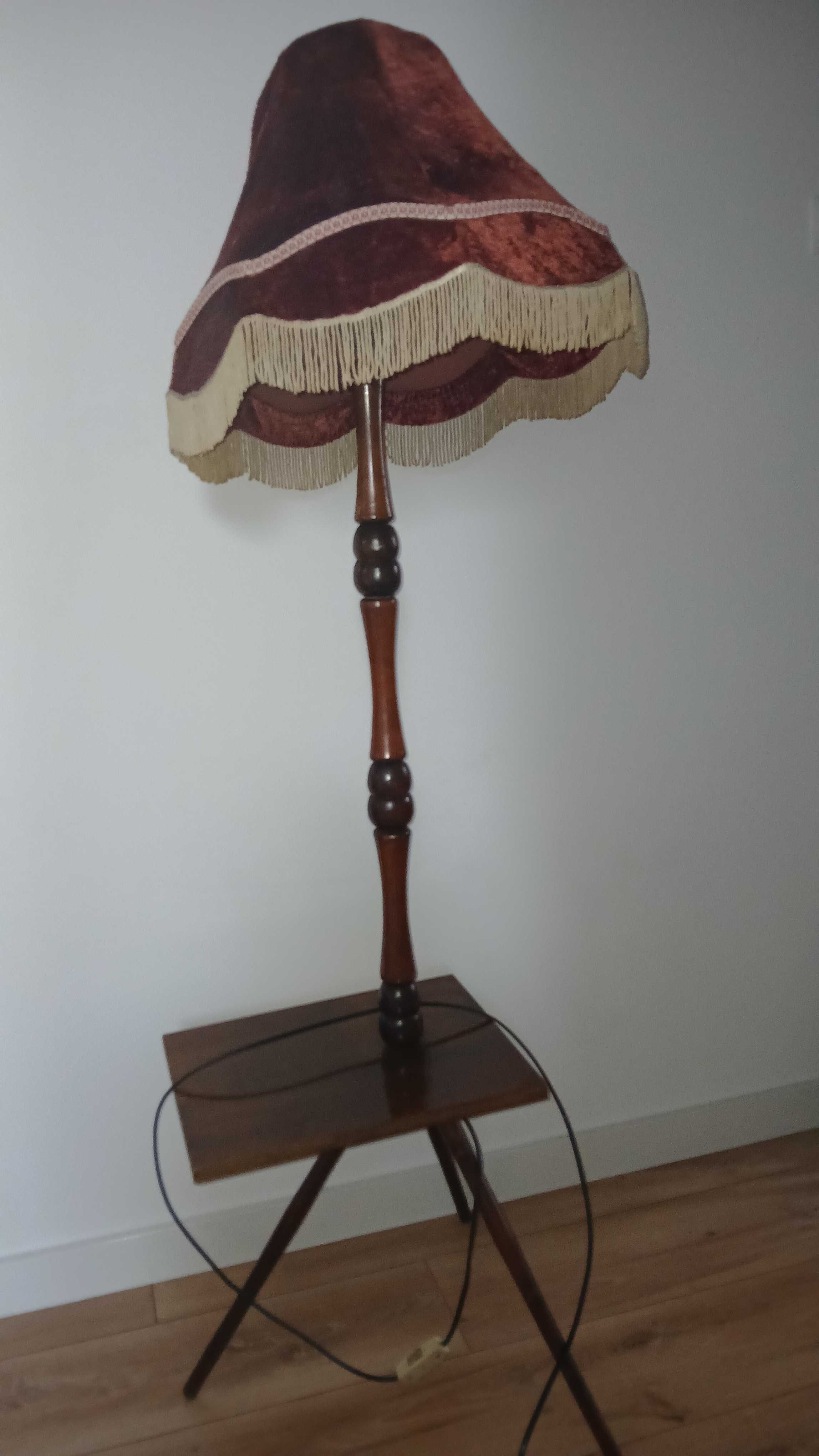 Lampa PRL stojąca