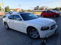 Dodge Charger R/T 5.7 HEMI super stan