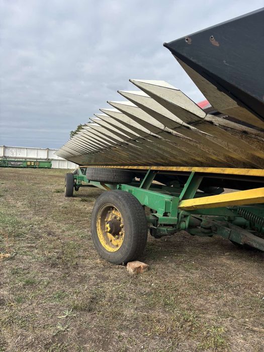 Продам жатку соняшникову NARDI