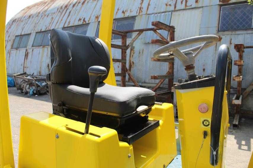 Виброкаток Ammann AV26, 2006 г.