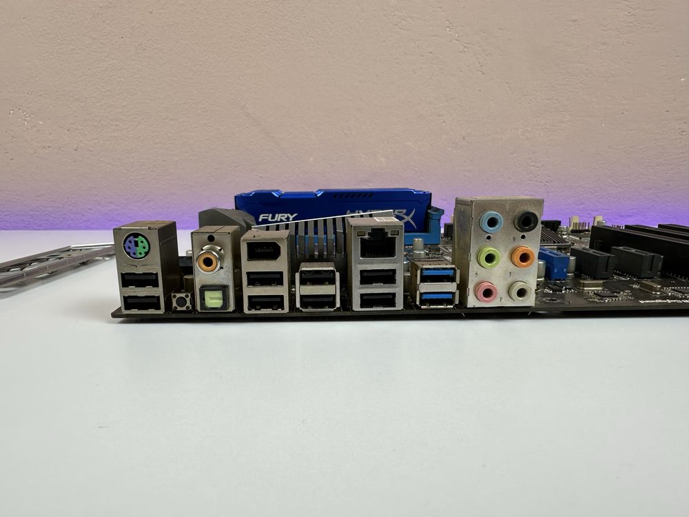 Комплект i7 3770, 8gb, материнська плата