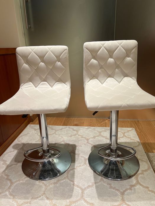 Conjunto de 2 bancos bar bege veludo