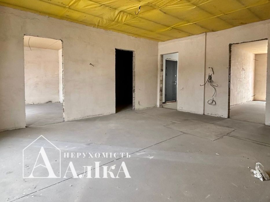 Продам 2-кімнатну квартиру в зданій новобудові