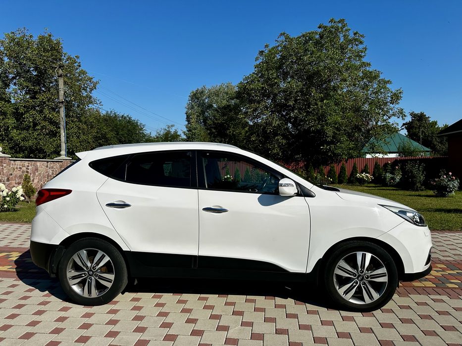 Автомобіль Hyundai ix35