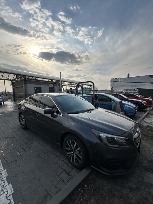 Продам автомобіль Subaru, Субару авто машину