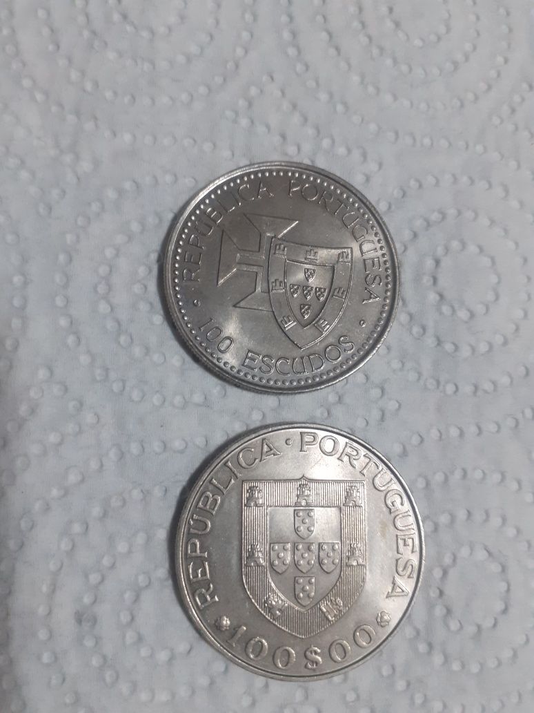 Coleção de moedas de escudo