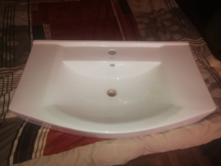 Умывальник мебельный