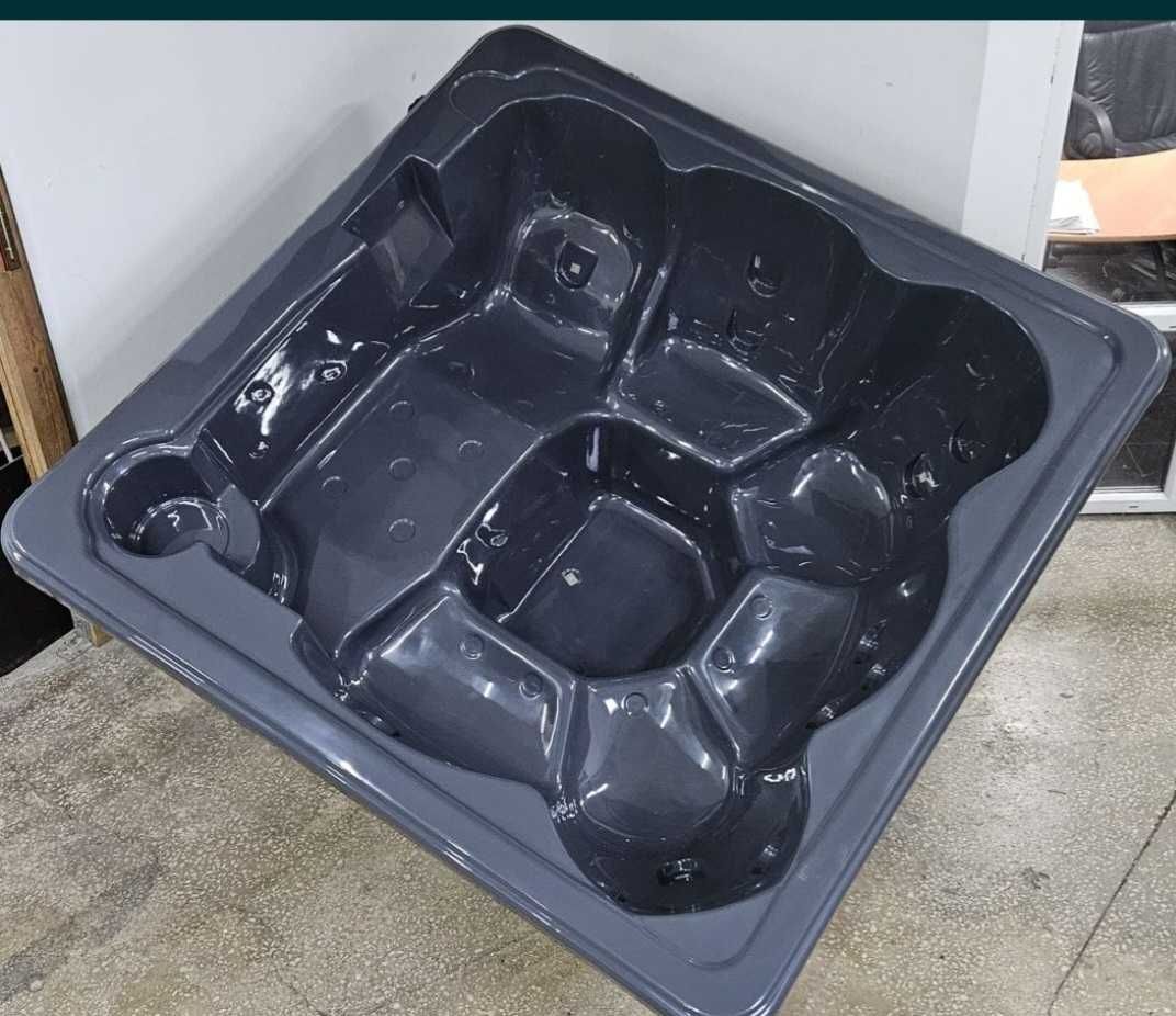 Jacuzzi Kwadratowe Niecka Kwadrat Wkład do balii kwadratowej PRODUCENT