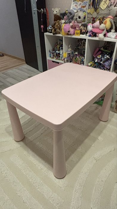 Дитячий стіл IKEA MAMMUT. Стілець IKEA MAMMUT