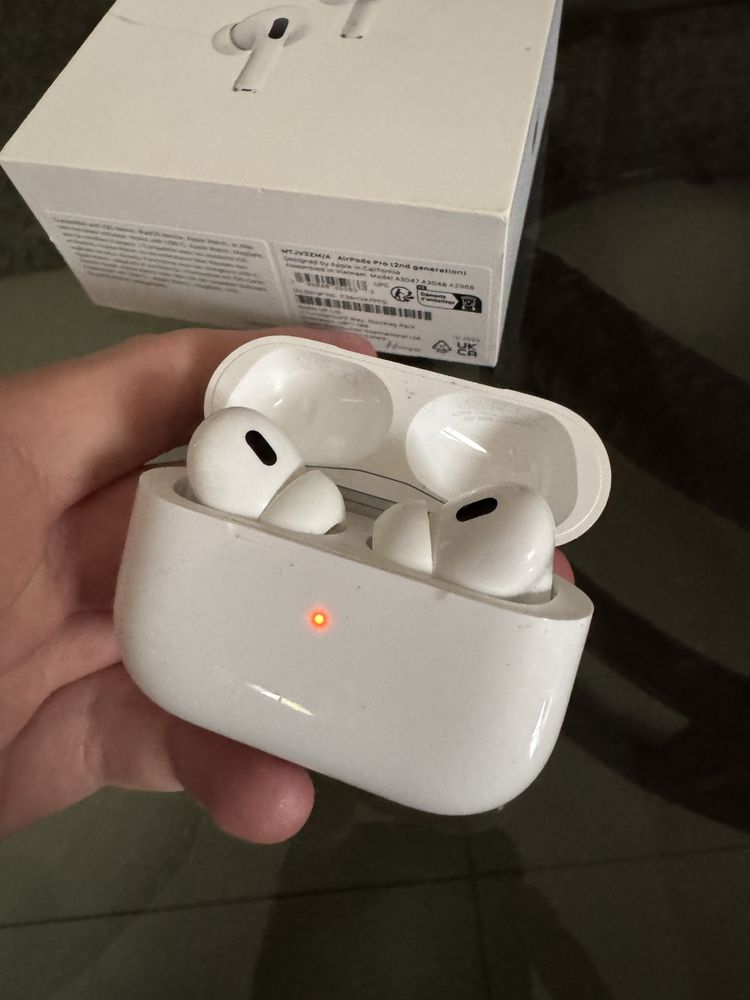 AirPods Pro 2 (USB-C, MagSafe)